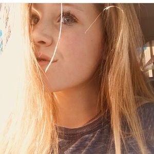 Meet your Posher, Alena